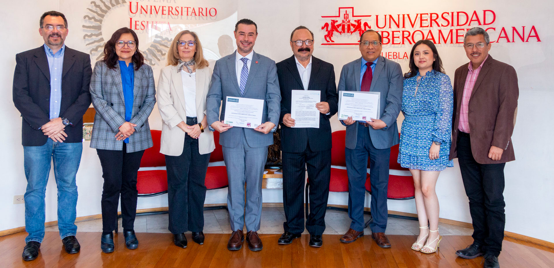 Acreditación Licenciatura en Derecho