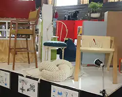 Muebles diseñados por alumnos
