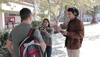 alumnos de medios