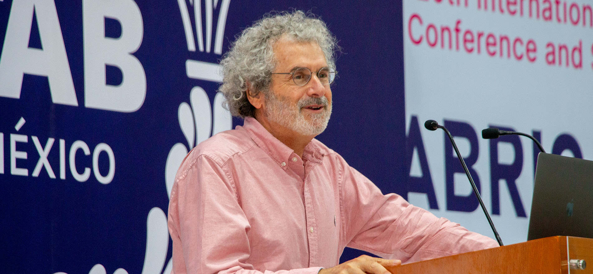 Neil Gershenfeld en la IBERO Puebla