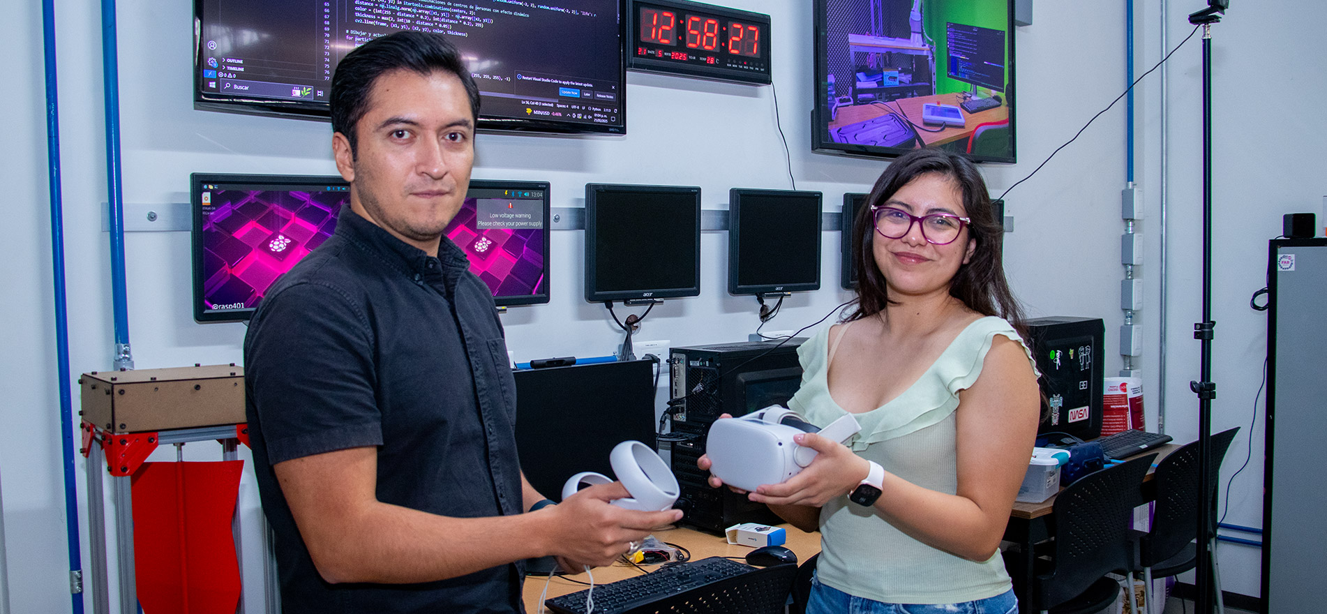 Pantalas y mandos 3D