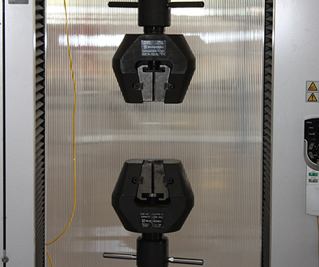 maquina universal de esfuerzos