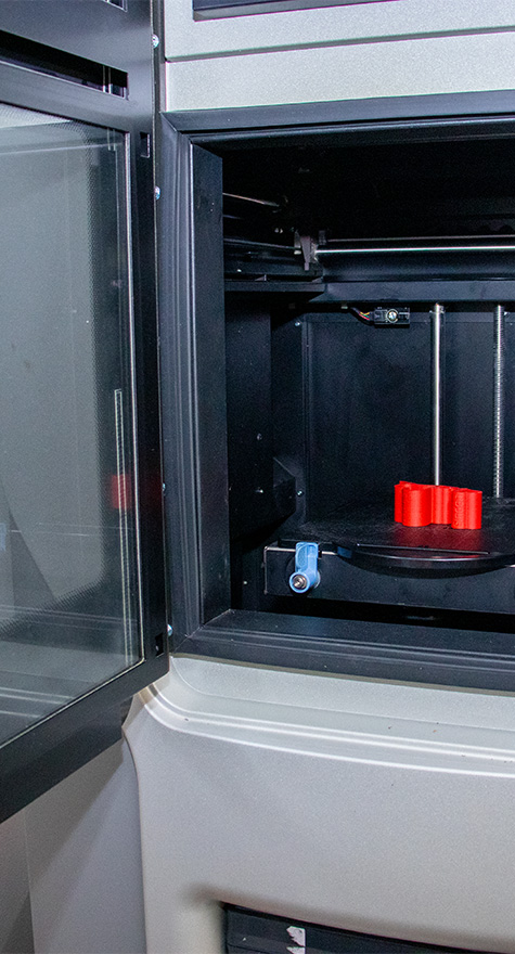 Impresora 3D con modelo