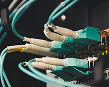 Conectores de fibra óptica