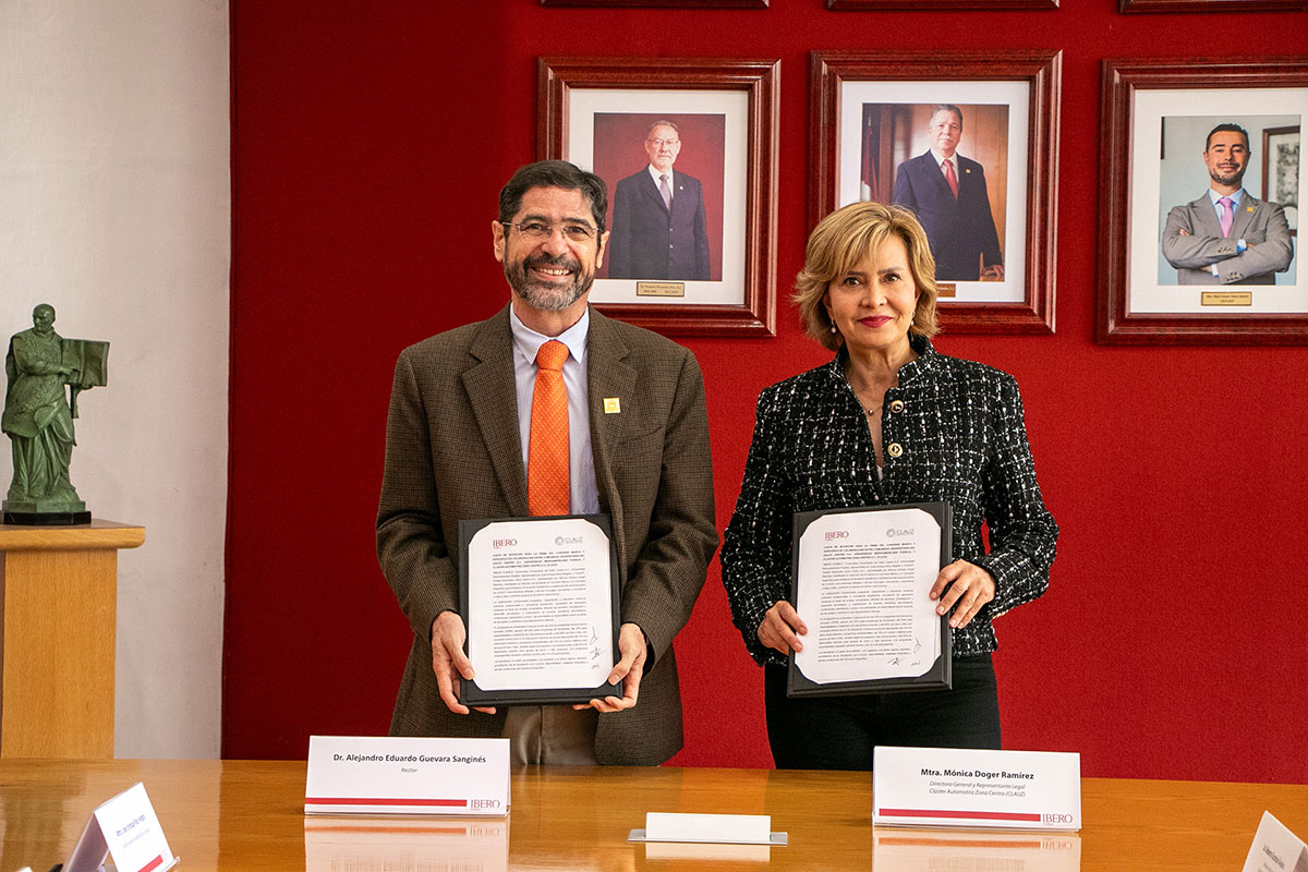 Firma convenio CLAUZ