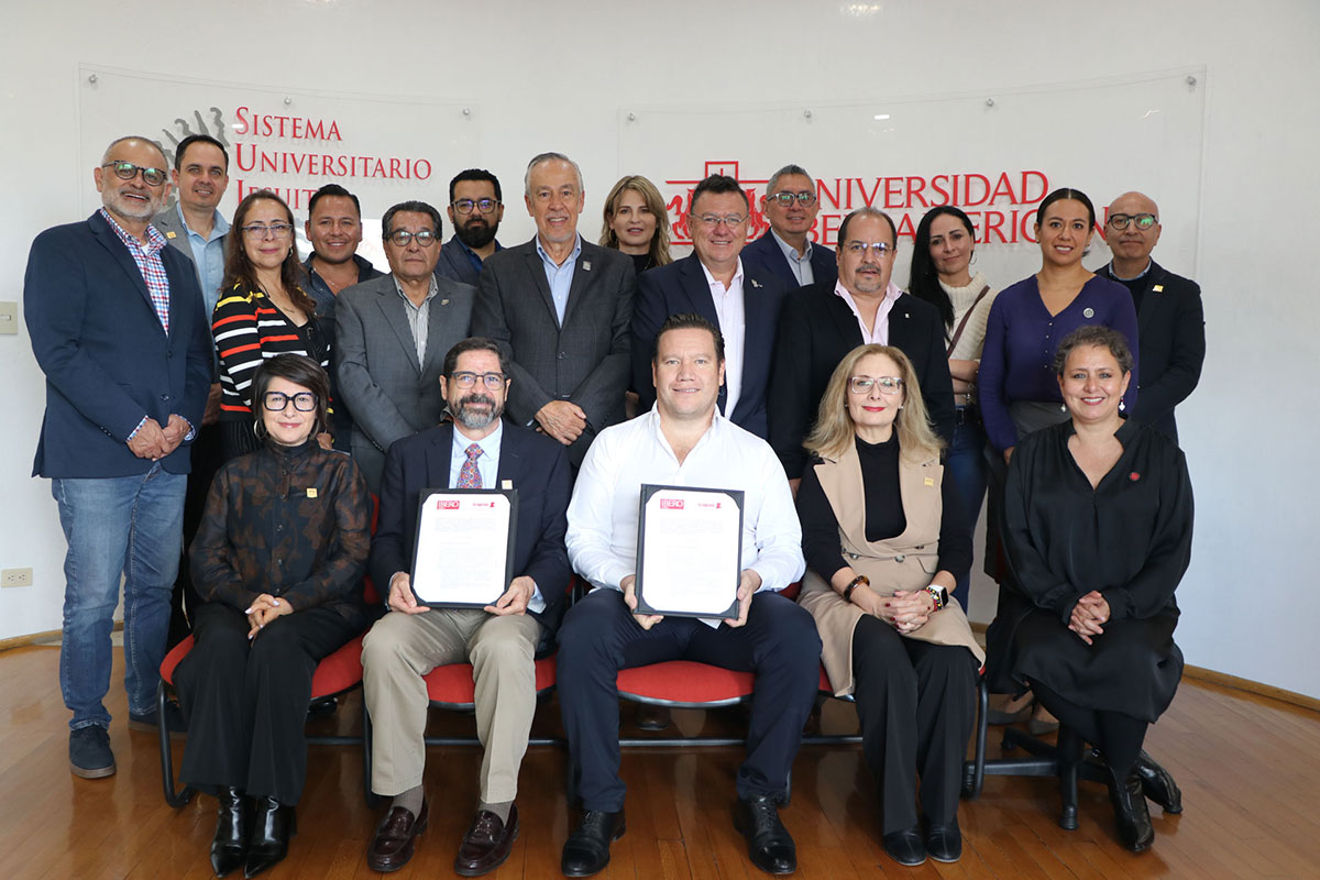 Firma convenio CAPAC (2)