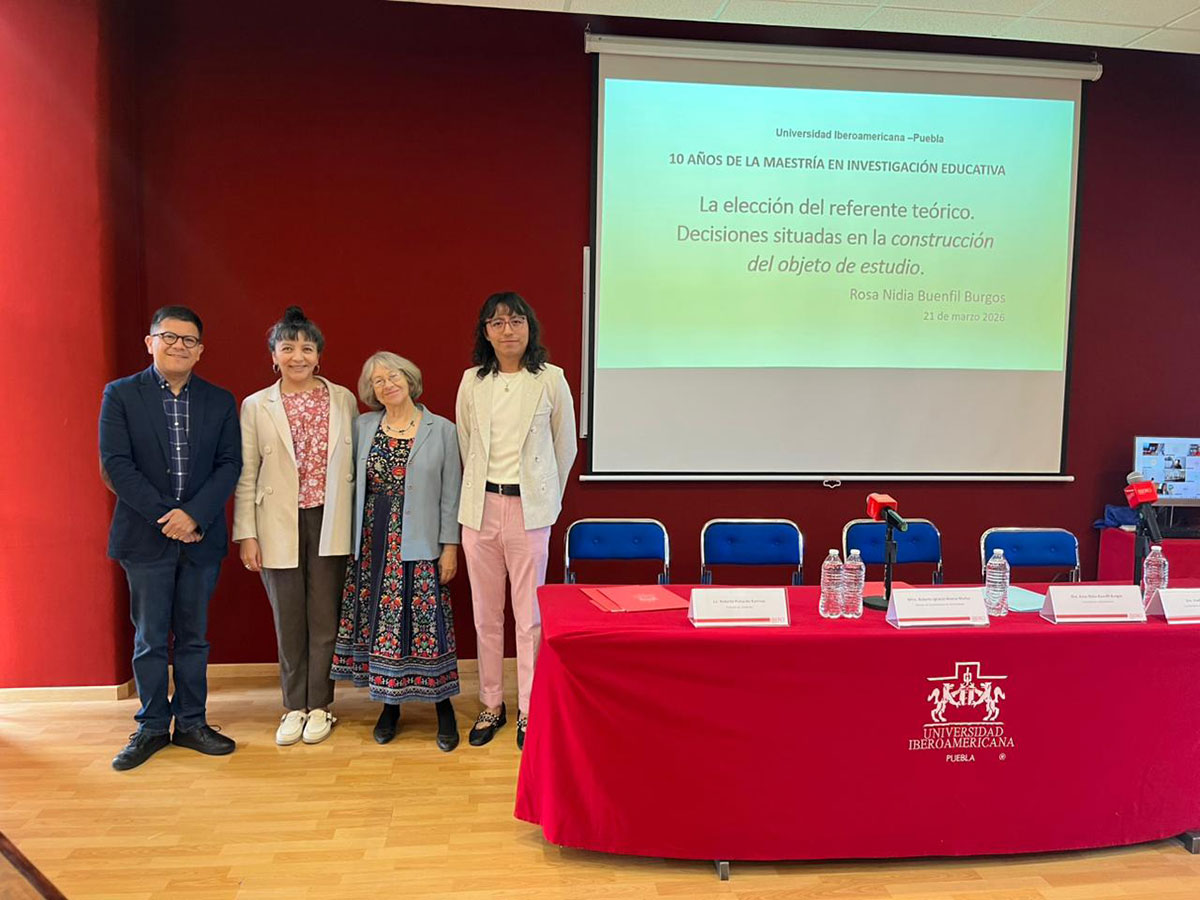 Conferencia Dra. Rosa Nidia Buenfil