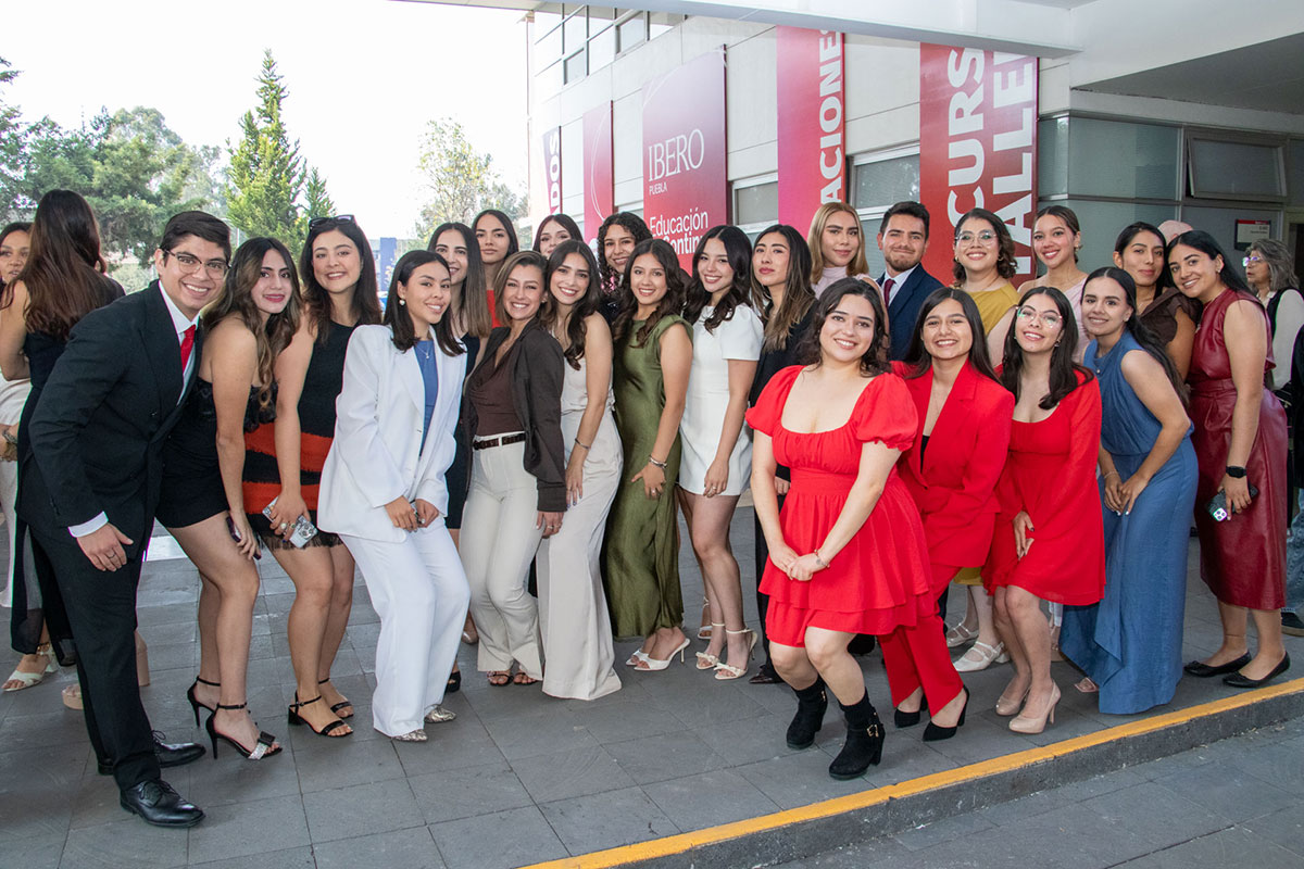 Bienvenida Comunidad Egresados (2)