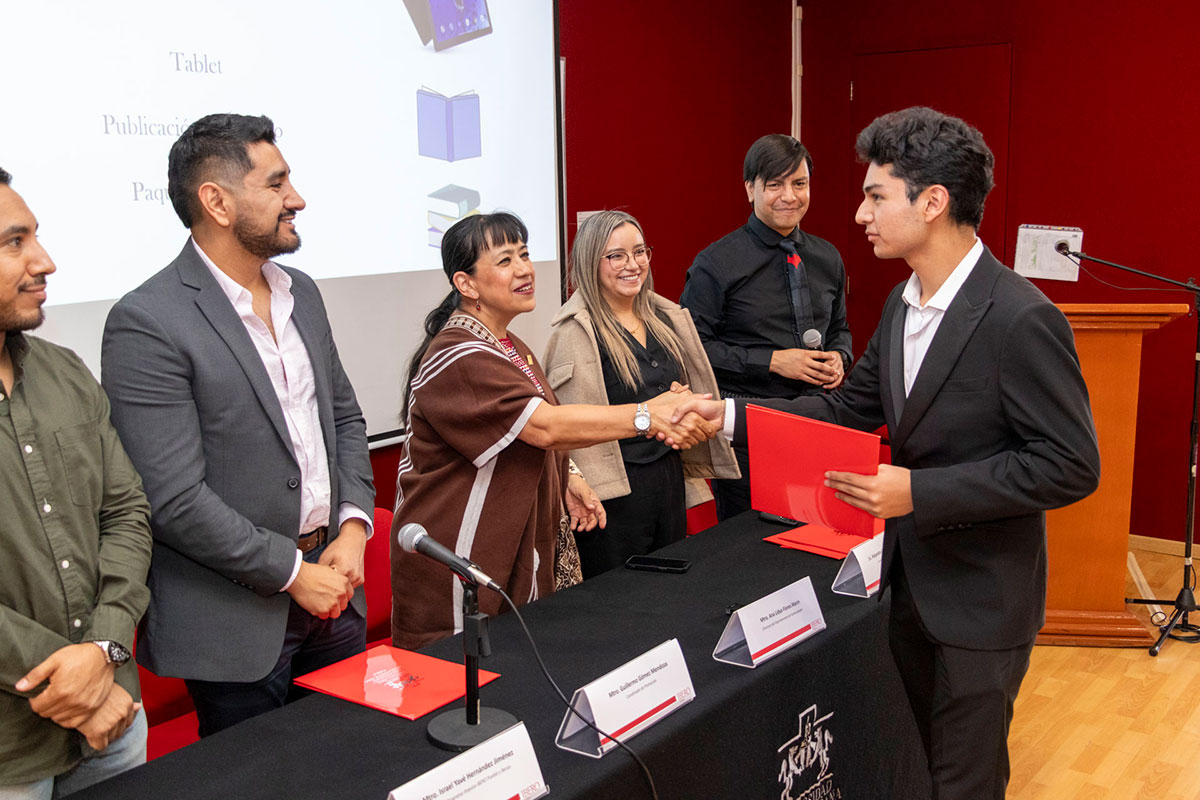 Premiación concurso de cuento (2)